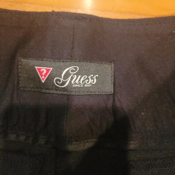 Guess shorts with belt, size 26 - Picture 5 of 8